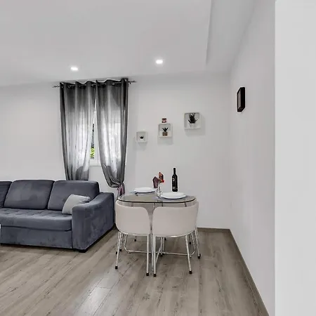 Sunny Garden Ana Makarska