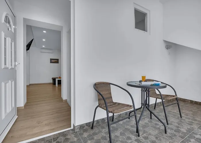 Sunny Garden Ana * Makarska