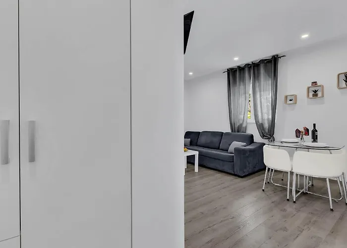 Sunny Garden Ana Appartement *