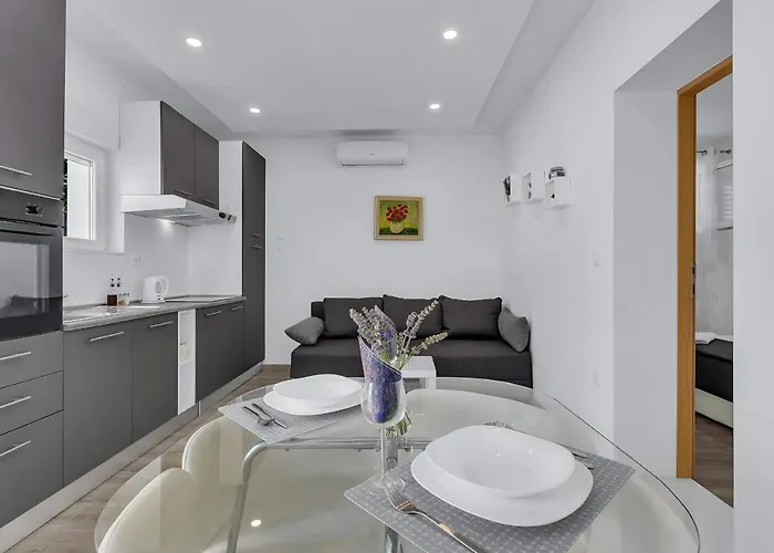 Sunny Garden Ana Appartement Makarska