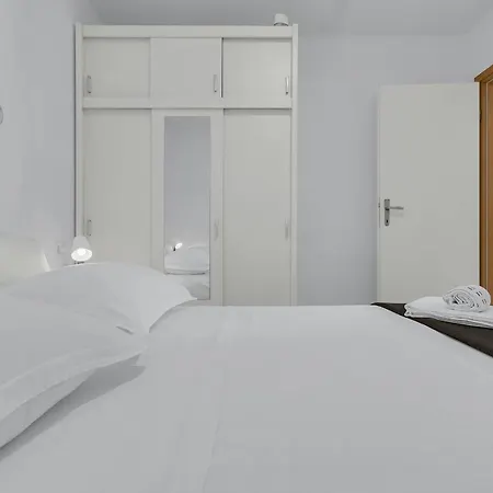 Sunny Garden Ana * Makarska