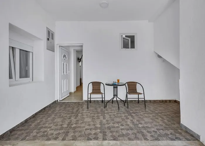 Sunny Garden Ana * Makarska