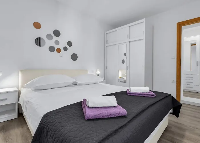 Sunny Garden Ana Apartment Makarska