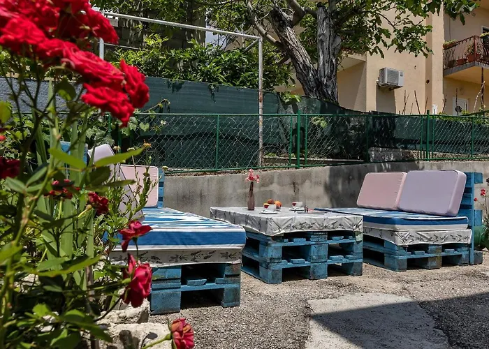 Sunny Garden Ana Makarska